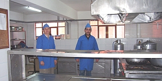 İHL Okul Salonu ve Mutfaktan 12.02.2007