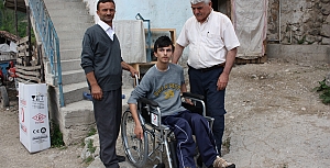 Kızılay Özürlü Engelli Araba Dağıtımı 07.06.2010